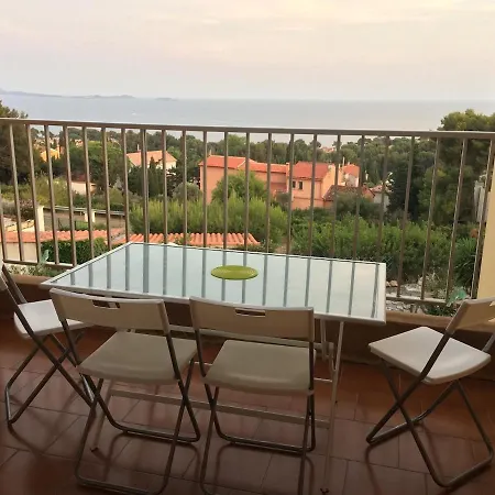 T2 Sea View Exceptional Bandol