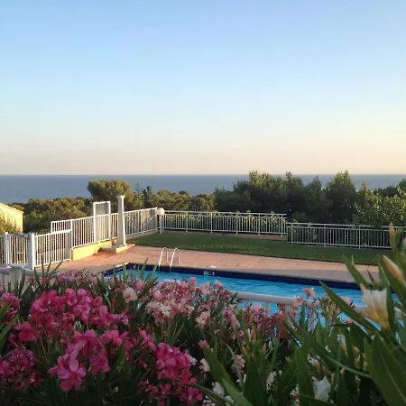 T2 Sea View Exceptional Bandol