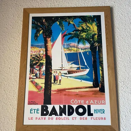 T2 Sea View Exceptional Bandol