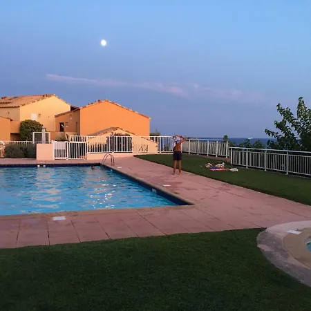 Apartment T2 Sea View Exceptional