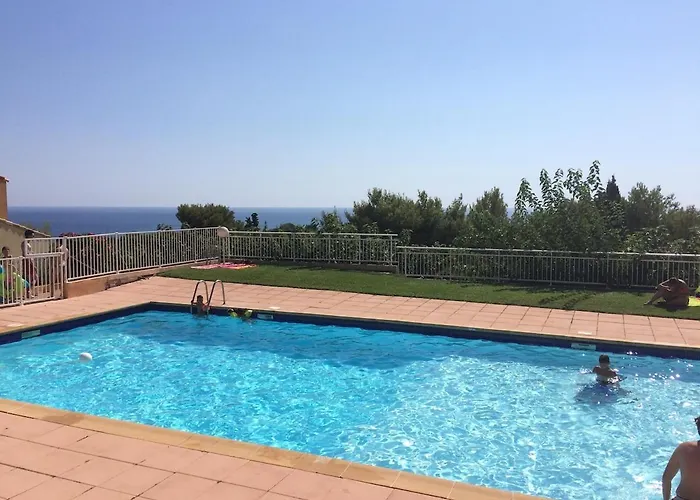 T2 Sea View Exceptional Bandol